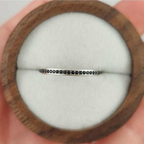925 Sterling Silver Black CZ Band Ring - Picture 5 of 9